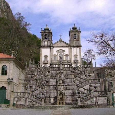 Chale Dos Penedos, Sossego E Piscina Privada Villa Moncao Bagian luar foto
