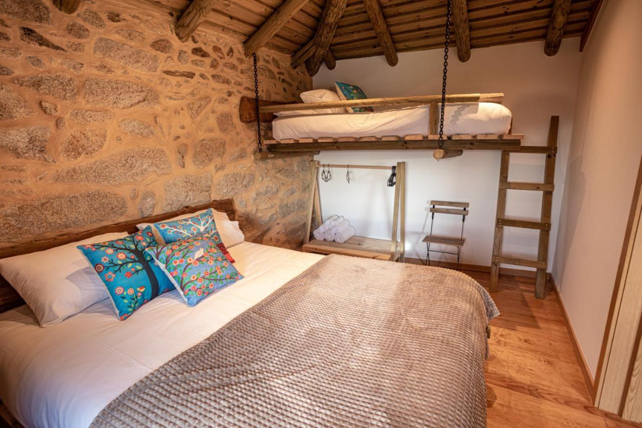 Chale Dos Penedos, Sossego E Piscina Privada Villa Moncao Bagian luar foto