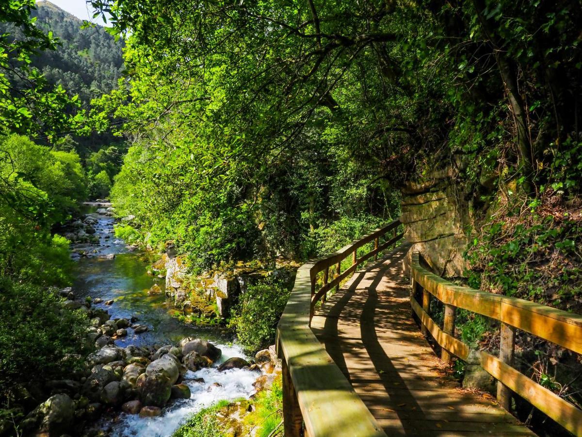 Chale Dos Penedos, Sossego E Piscina Privada Villa Moncao Bagian luar foto